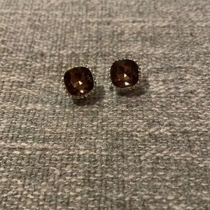 Women’s costume jewelry